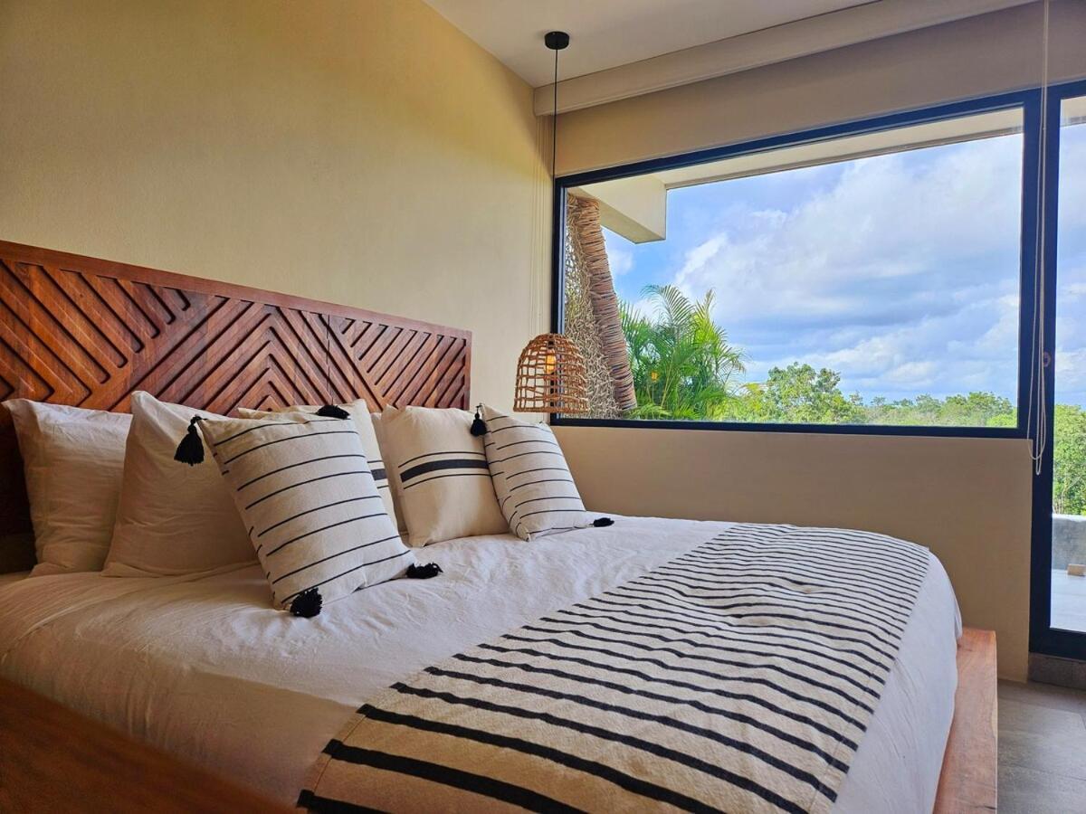 Ph Balcony With Jacuzzi, Gym & Pool Appartement *